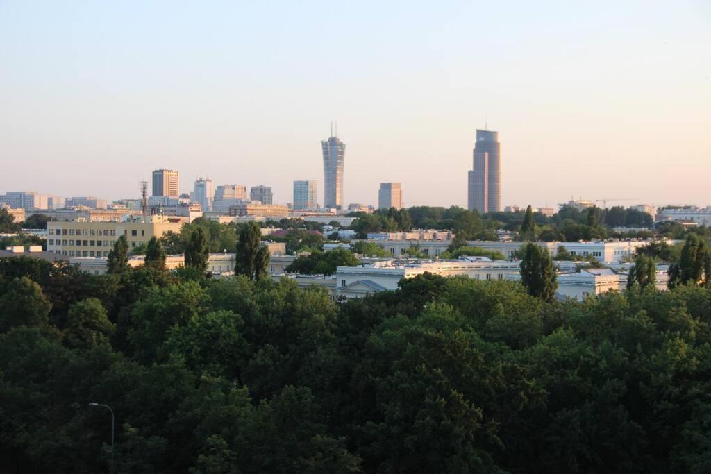Przestronny Apartament Z Widokiem Na Miasto W Warszawie 바르샤바 외부 사진